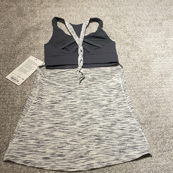NWT LULULEMON TANK - Picture 5 of 5